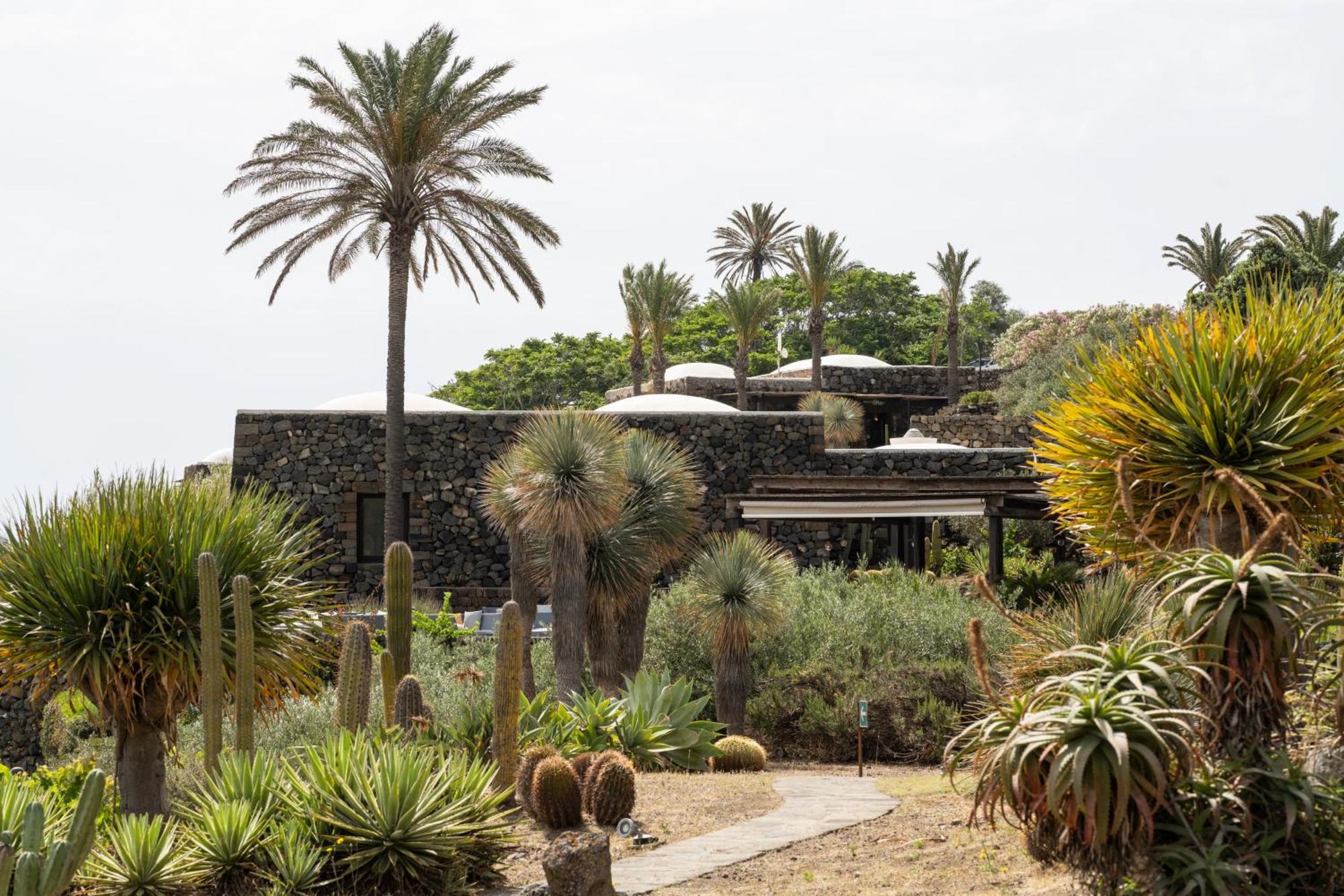 Pantelleria Dream 4*